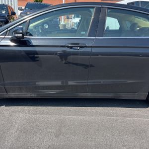 صورة 4 لـ 2013 FORD FUSION SE