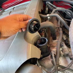 2010 Toyota TUNDRA LIMITED photo 45
