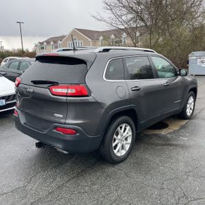 JEEP CHEROKEE LATITUDE PLUS - 7