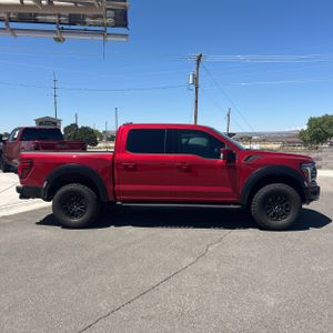 صورة 10 لـ 2024 FORD F-150 RAPTOR