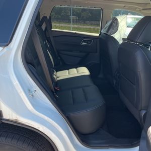 2021 Nissan ROGUE SL — миниатюра 35