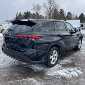 TOYOTA HIGHLANDER LE - 8