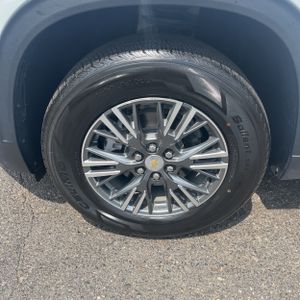 2024 Chevrolet TRAVERSE LT — миниатюра 17