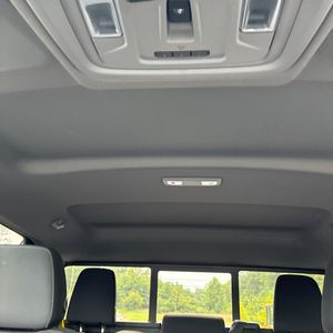 صورة 37 لـ 2021 Chevrolet SILVERADO 1500 RST
