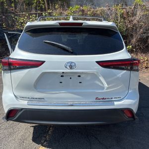 TOYOTA HIGHLANDER - 7