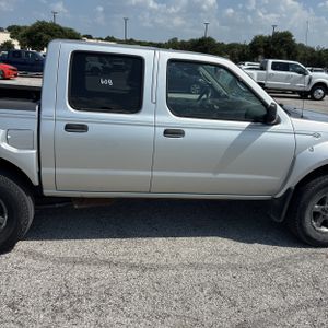 صورة مصغرة 11 لـ 2004 Nissan FRONTIER XE-V6