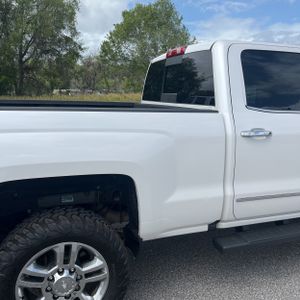 CHEVROLET SILVERADO 2500HD HIGH COUNTRY - 9