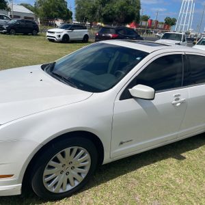 FORD FUSION HYBRID BASE - 2