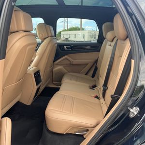 2019 Porsche CAYENNE BASE 缩略图 34