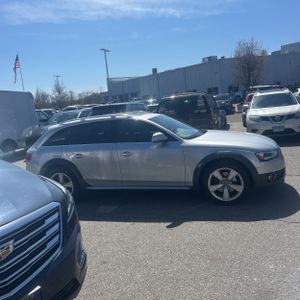 AUDI ALLROAD 2.0T PREMIUM - 10