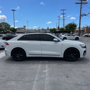 AUDI Q8 55 PREMIUM - 10