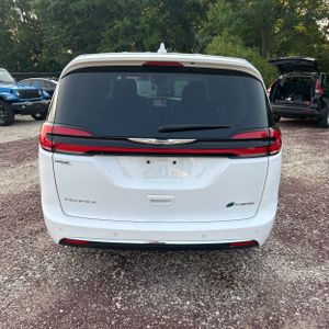 صورة 7 لـ 2022 Chrysler PACIFICA LIMITED