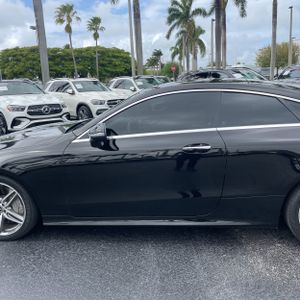 Mercedes-Benz E-Class E 400 - 4