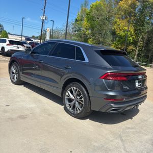 AUDI Q8 PREMIUM PLUS - 5