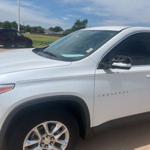 صورة 2 لـ 2018 Chevrolet TRAVERSE LT CLOTH