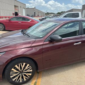 صورة 2 لـ 2025 Nissan ALTIMA SV