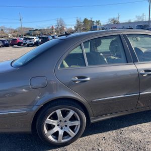 MERCEDES-BENZ E-CLASS - 9