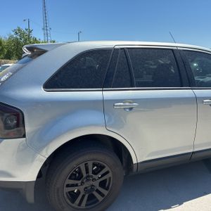 FORD EDGE SEL PLUS - 9