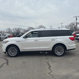 LINCOLN NAVIGATOR RESERVE - 3