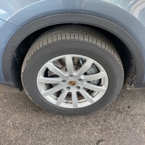 صورة مصغرة 17 لـ 2019 Porsche CAYENNE S