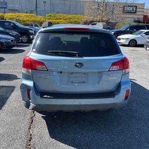 SUBARU OUTBACK PREMIUM - 6
