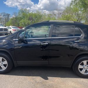 CHEVROLET TRAX LT - 4