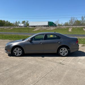 FORD FUSION SE - 3