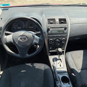 2009 Toyota COROLLA S thumbnail 32