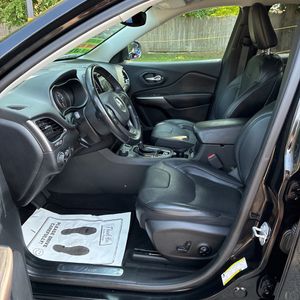 صورة مصغرة 32 لـ 2019 JEEP CHEROKEE LIMITED