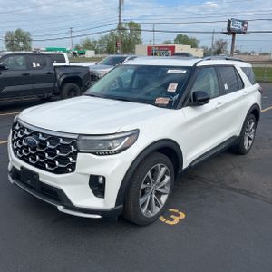 FORD EXPLORER PLATINUM - 1