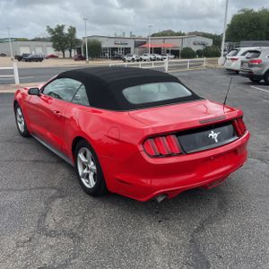 FORD MUSTANG V6 - 5