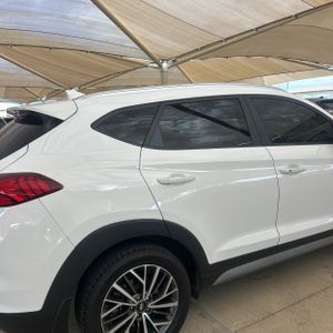 HYUNDAI TUCSON SEL - 9