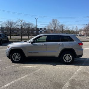 JEEP GRAND CHEROKEE LAREDO E - 3