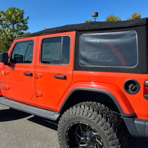 صورة 6 لـ 2018 JEEP WRANGLER UNLIMITED SAHARA