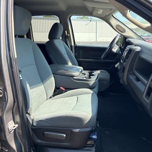 2013 RAM 1500 EXPRESS — миниатюра 32