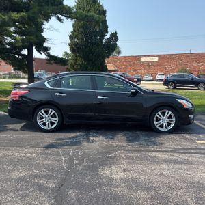2013 Nissan ALTIMA 3.5 SL — фото 10