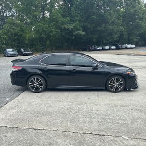 صورة 10 لـ 2020 Toyota CAMRY SE