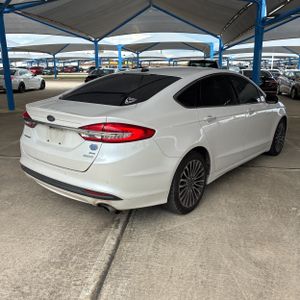 FORD FUSION SE - 8