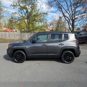 JEEP RENEGADE UPLAND - 3