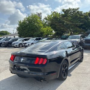 صورة 8 لـ 2017 FORD MUSTANG V6