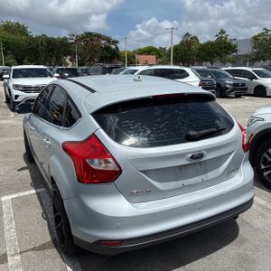 FORD FOCUS TITANIUM - 5