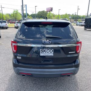 FORD EXPLORER BASE - 7