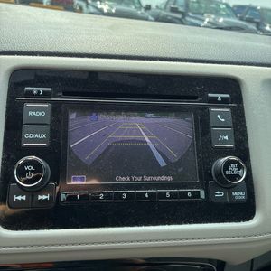 2016 Honda HR-V LX photo 38