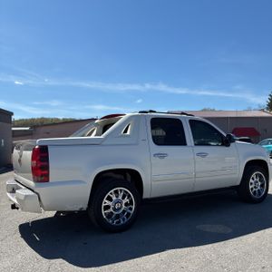 CHEVROLET AVALANCHE LTZ - 5