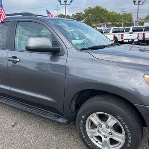 2015 Toyota SEQUOIA SR5 照片 13