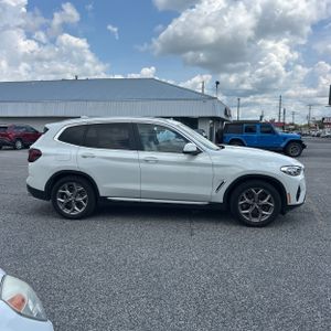 صورة 10 لـ 2022 BMW X3 SDRIVE30I