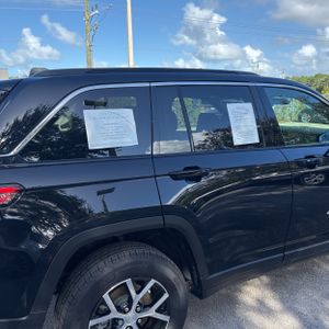 JEEP GRAND CHEROKEE LIMITED 4X2 - 9