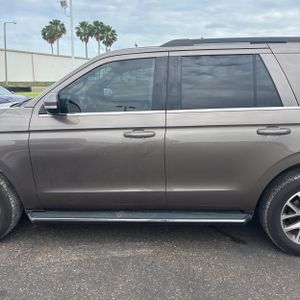 FORD EXPEDITION XLT - 4