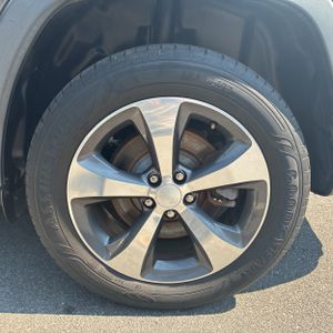 2019 JEEP CHEROKEE LIMITED — миниатюра 18