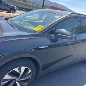 VOLKSWAGEN ID.4 PRO - 2